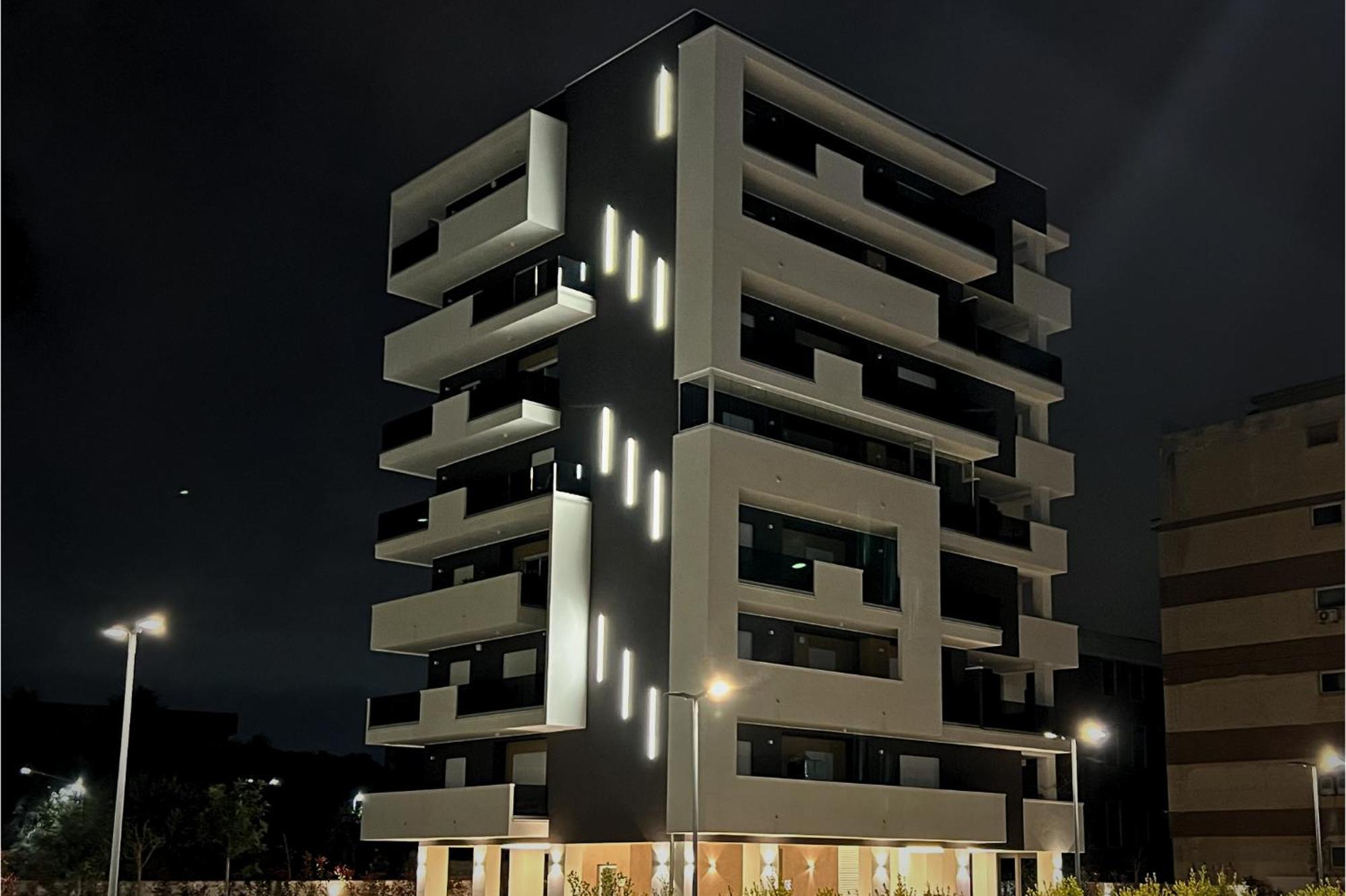 Amendola - Elegant Suite Apartment Bari Extérieur photo